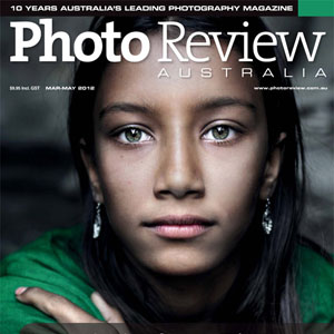 The Story Behind Photographing the Girl With Green Eyes in Bangladesh